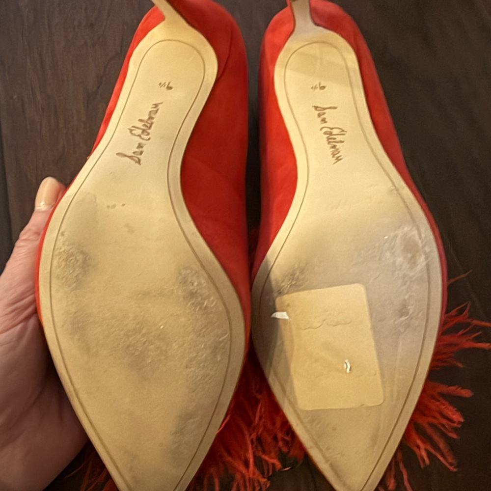 Sam Edelman Red Feathered Women's Shoes - Picture 5 of 5
